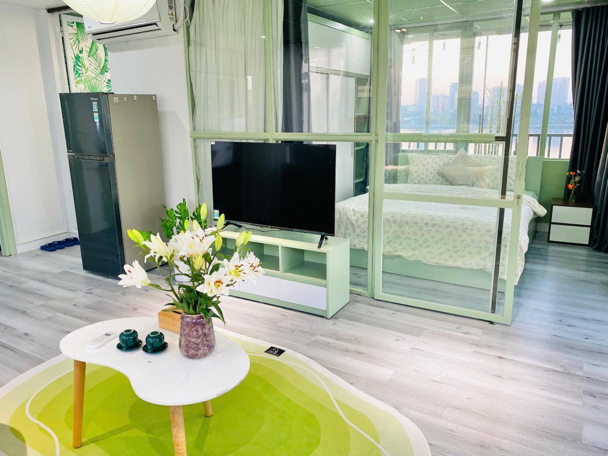 Luxe Paradise Residence 76 To Ngoc Van Hanoi Buitenkant foto